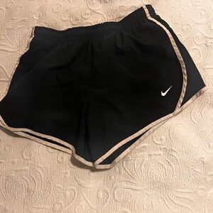 Black girls nike shorts